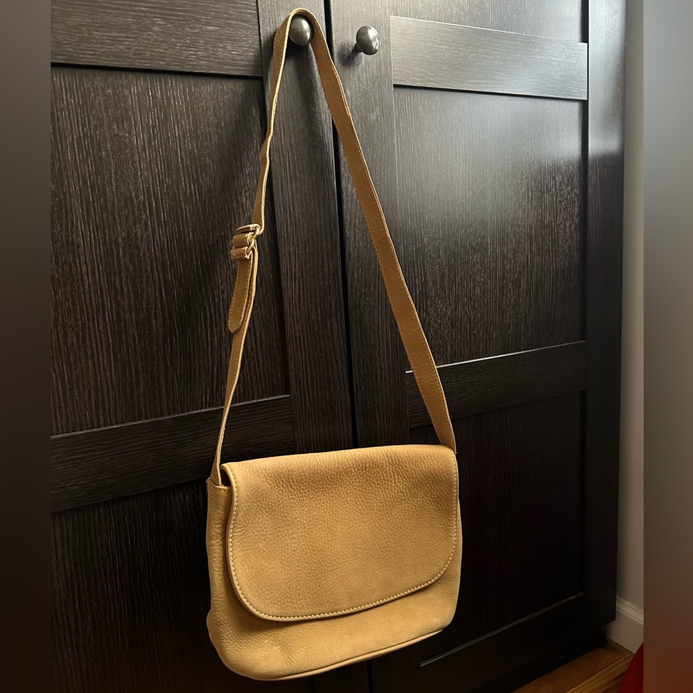 Vintage Coach Suede Leather Crossbody Bag - Picture 2 of 16